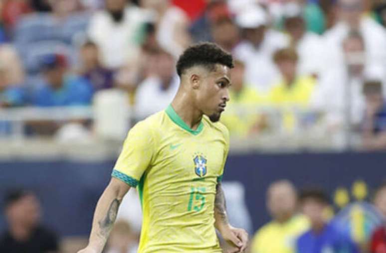 Joao Gomes vive momento difícil com o Wolverhampton –