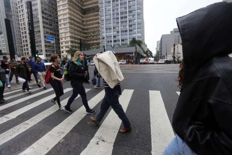 Dia chuvoso na cidade de São Paulo.