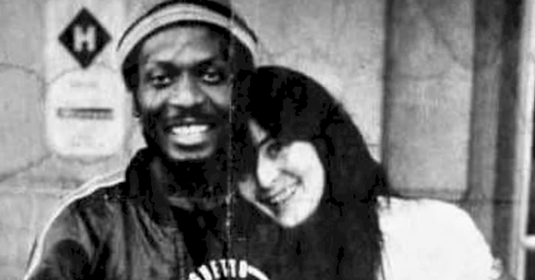 Ex-BBB Harumi relembra paix&atilde;o e lamenta morte de Jimmy Cliff
