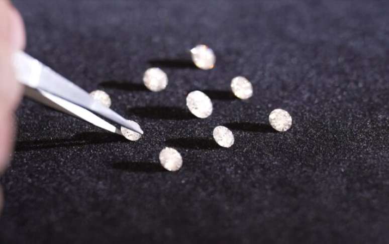 Foram feitos 12 diamantes, distribu&iacute;dos para os amigos de Preta Gil, al&eacute;m de um feito especialmente para sua fam&iacute;lia