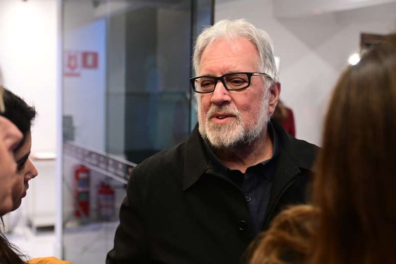 Le&atilde;o Lobo no vel&oacute;rio de Ione Borges