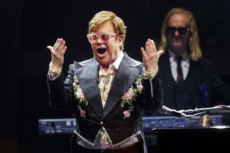 Elton John será um dos headliners do Rock in Rio
