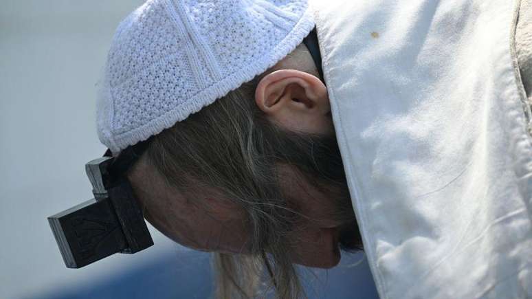 A reza e o estudo da Tor&aacute; s&atilde;o partes fundamentais das pr&aacute;ticas dos membros da Lev Tahor