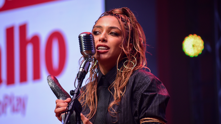 Actress and screenwriter Alice Carvalho said she hopes The Secret Agent, a Brazilian production directed by Kleber Mendonça Filho and starring Wagner Moura, will be nominated for major international awards. 