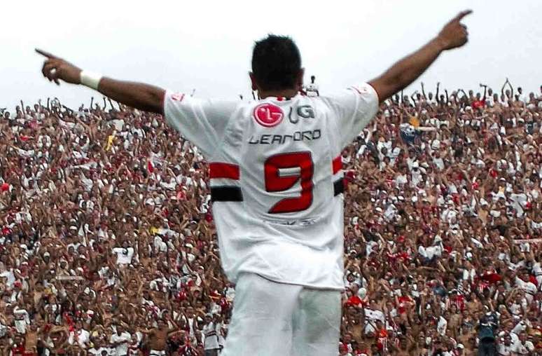 Leandro Guerreiro conquistou o Brasileir&atilde;o com o S&atilde;o Paulo em 2006 e 2007 &ndash;