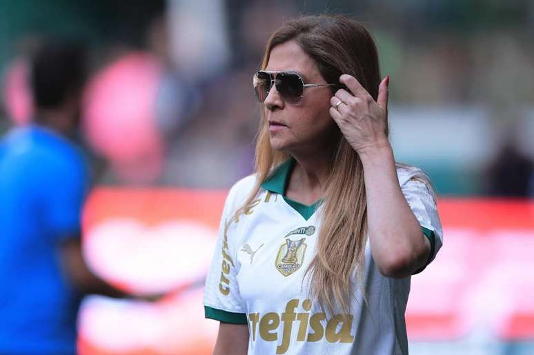 Laila sees Palmeiras's decline in performance as the team's inability