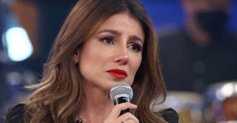 Paula Fernandes no programa Domingão com Huck