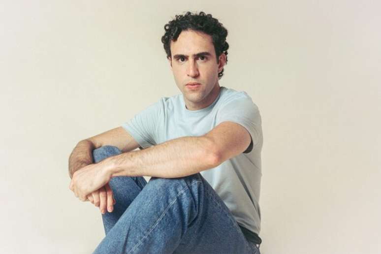 Zeca Veloso lança novo álbum, 'Boas Novas', nesta quarta-feira, 26.