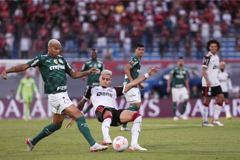 Andreas escorregou no lance do gol do título palmeirense da Libertadores 2021