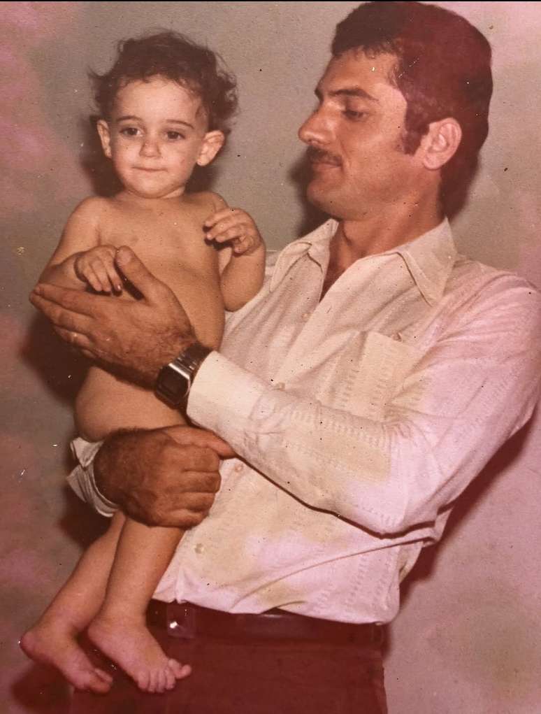 Mouhamed Harfouch మరియు అతని తండ్రి గతంలో