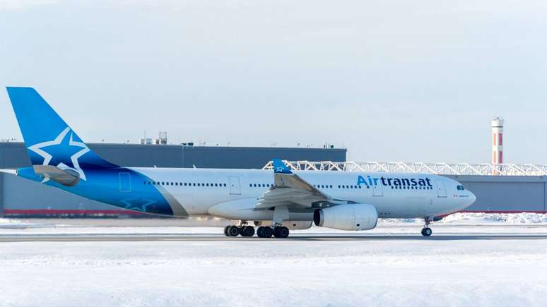 Frota moderna, entretenimento variado e serviços personalizados consolidam a Air Transat como destaque no setor aéreo – depositphotos.com / bakerjarvis