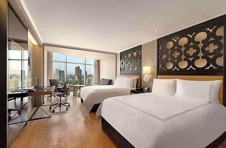 Su&iacute;te dos jogadores rubro-negros &ndash;