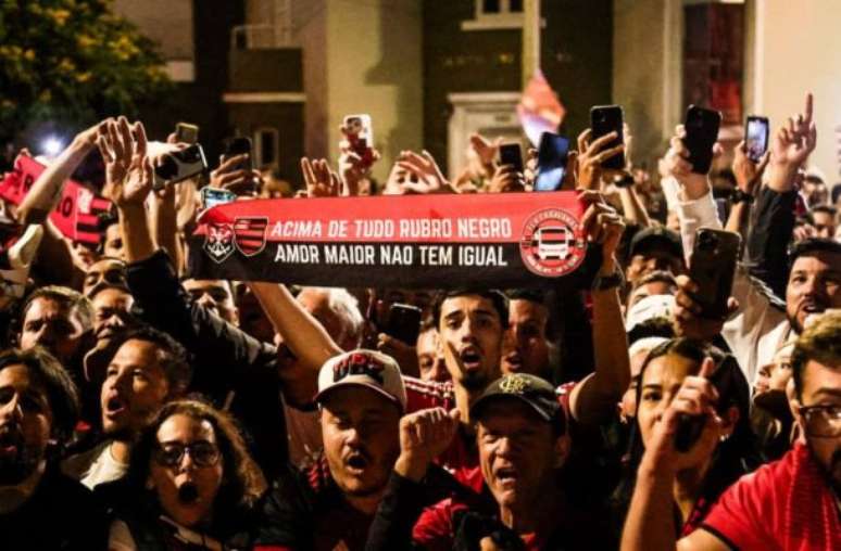 The trip of the red and black delegation becomes the most watched in the world this Wednesday -