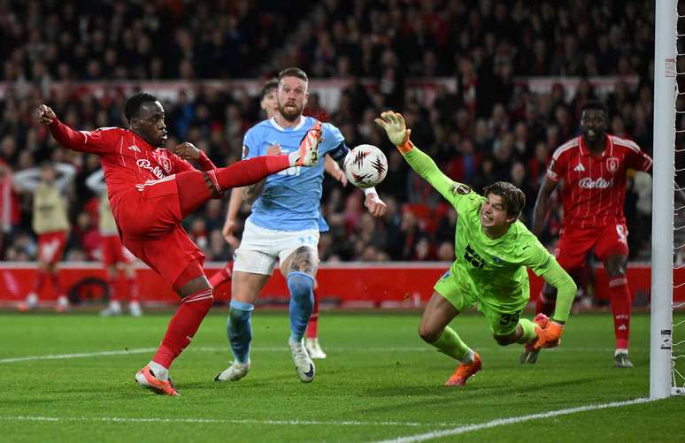 Forest subiu na tabela da Liga Europa com a vit&oacute;ria sobre o Malm&ouml; &ndash;