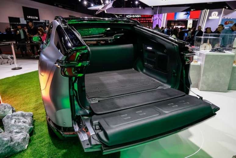 21-11-2025 S&Atilde;O PAULO - SP - JORNAL DO CARRO - SAL&Atilde;O DO AUTOM&Oacute;VEL 2025 - movimenta&ccedil;&atilde;o durante o Sal&atilde;o do Autom&oacute;vel 2025, no pavilh&atilde;o do Anhembi, em S&atilde;o Paulo.