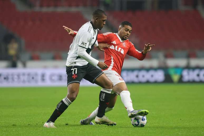 No primeiro turno, Rayan marcou para o Vasco, mas o Internacional empatou nos acr&eacute;scimos.