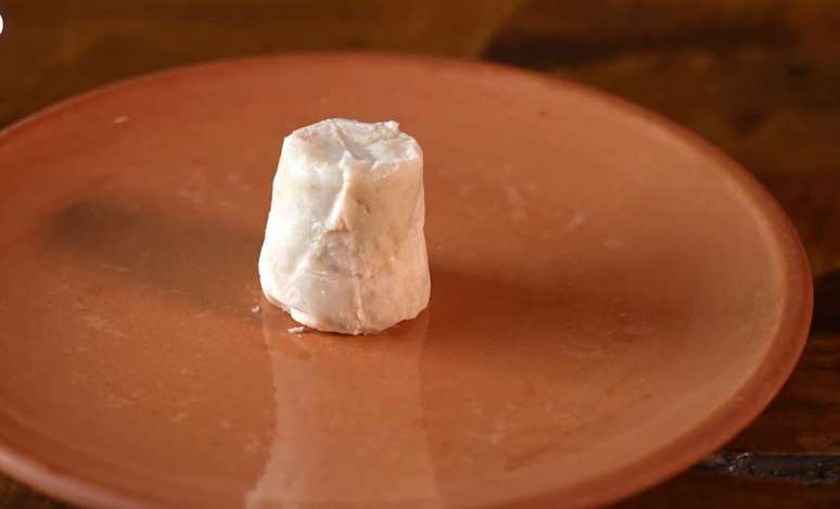 Com produção artesanal inferior a 100 kg por ano, a escassez eleva o valor que ultrapassa 5.000 euros por quilo – Reprodução Youtube