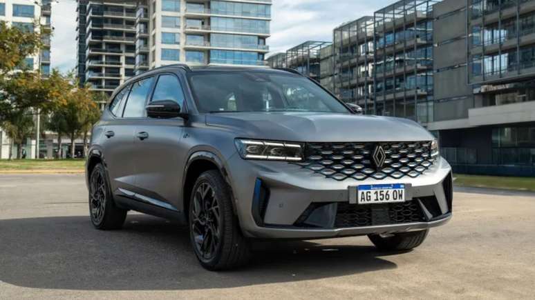 Announcement of Renault Koleos in Brazil