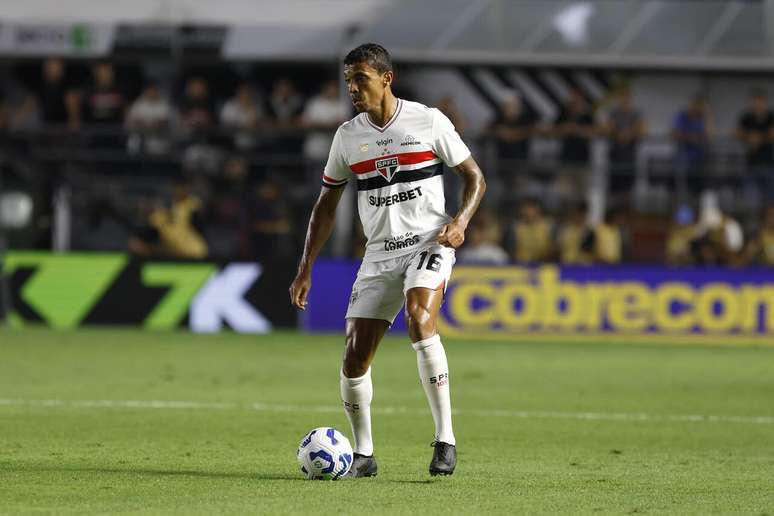 Luiz Gustavo Tricolor may leave at the end of the season -