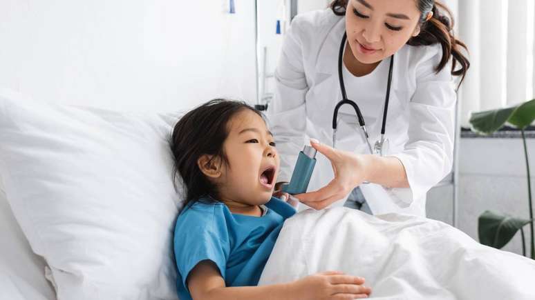 O uso de antibióticos fica reservado apenas se houver suspeita de infecção bacteriana associada – depositphotos.com / HayDmitriy