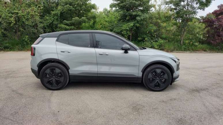 SUV aventureiro tem 2,65 metros de entre-eixos