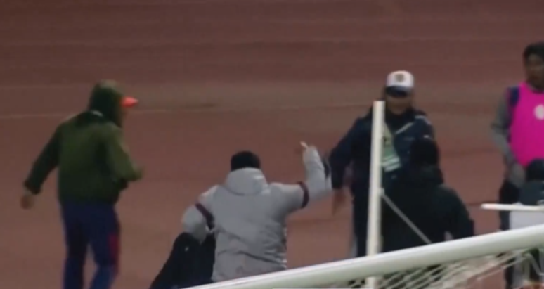 బొలీవియన్ క్లబ్‌ల మధ్య డ్రా తర్వాత గందరగోళం 17 మంది బహిష్కరణతో ముగిసింది