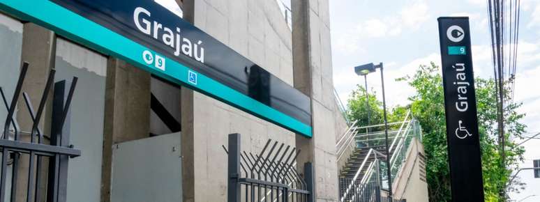 A regi&atilde;o do Graja&uacute; &eacute; atendida por linhas de transporte como a 9-Esmeralda, do trem, mas moradores dizem que &eacute; pouco.