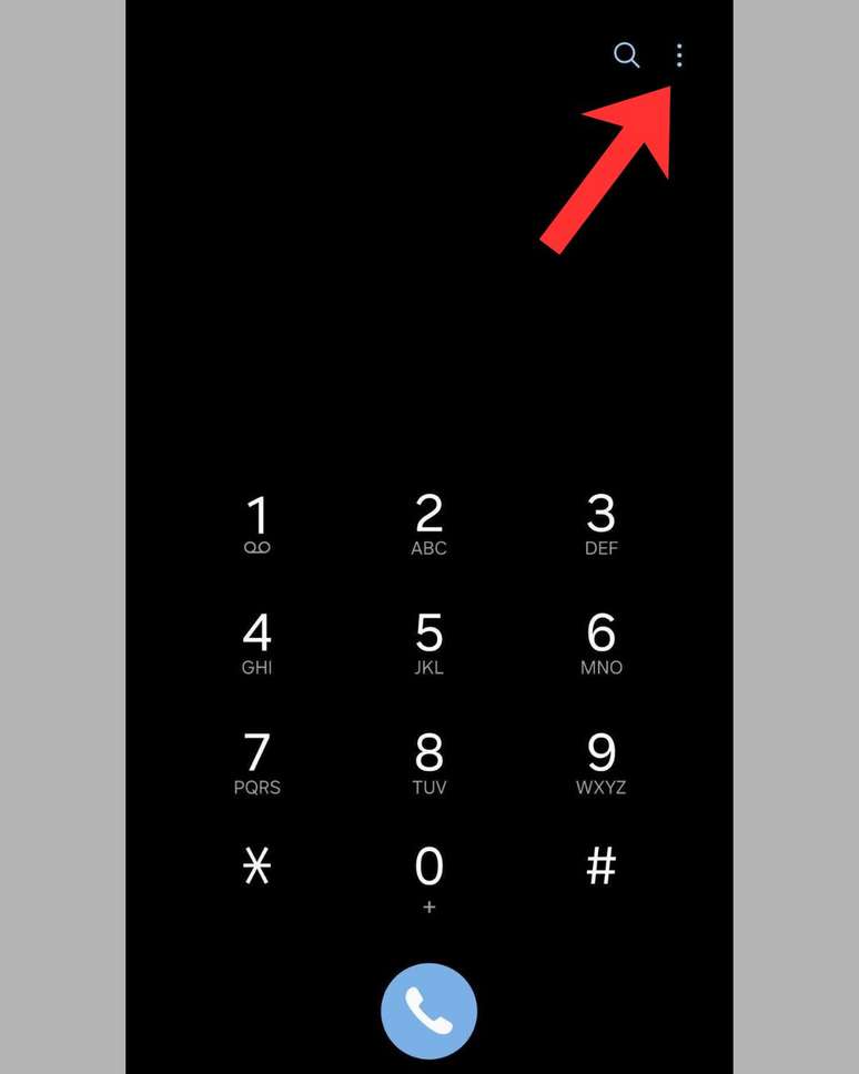 Toque nos tr&ecirc;s pontinhos no canto superior.