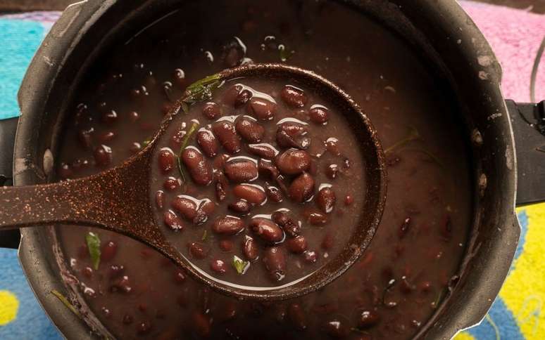 ఈ కలయిక రుచిని మెరుగుపరచడంతో పాటు, భోజనంలో వివిధ రకాల పోషకాలను పెంచుతుంది. /