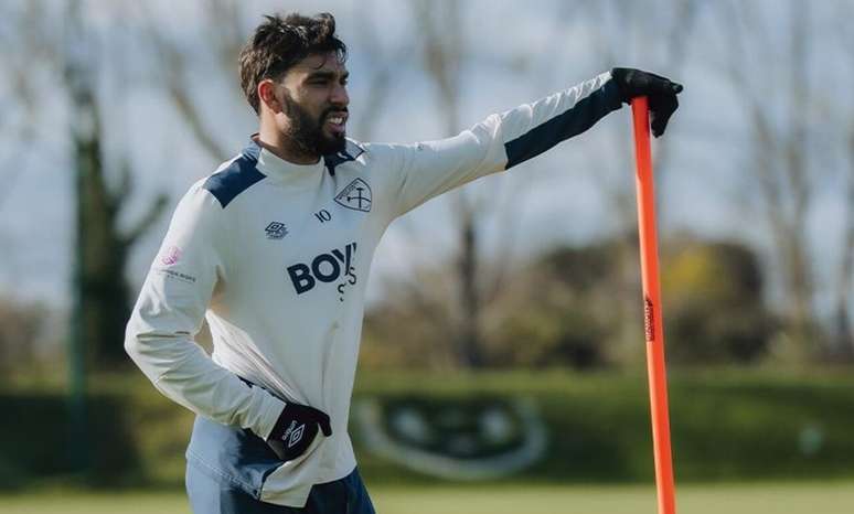 Paquet&aacute; retorna ao time ap&oacute;s cumprir suspens&atilde;o &ndash;