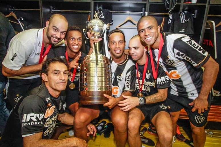 Com Ronaldinho Gaúcho e tudo,o Galo ganhou a LIbertadores de 2013 –
