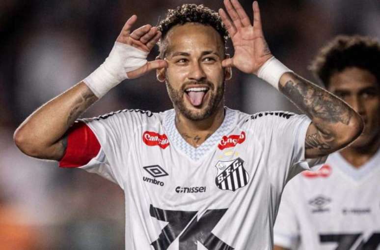 Neymar celebrates his first goal for Santos against Sport. 