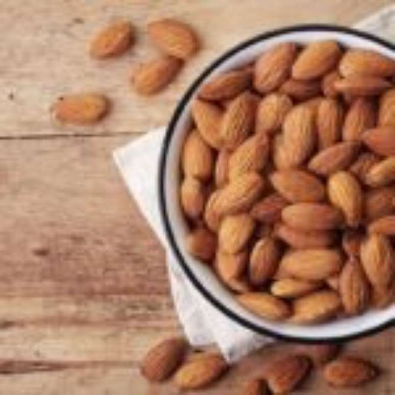 Almonds - a source of magnesium