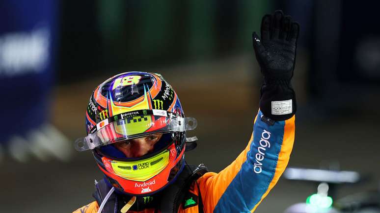 ఖతార్ GP కోసం స్ప్రింట్ రేసులో ఆస్కార్ పియాస్ట్రీ గెలుపొందారు