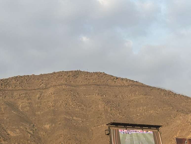 Libertadores இறுதிப் போட்டிக்காக ரசிகர்கள் மலை ஏறுகிறார்கள்