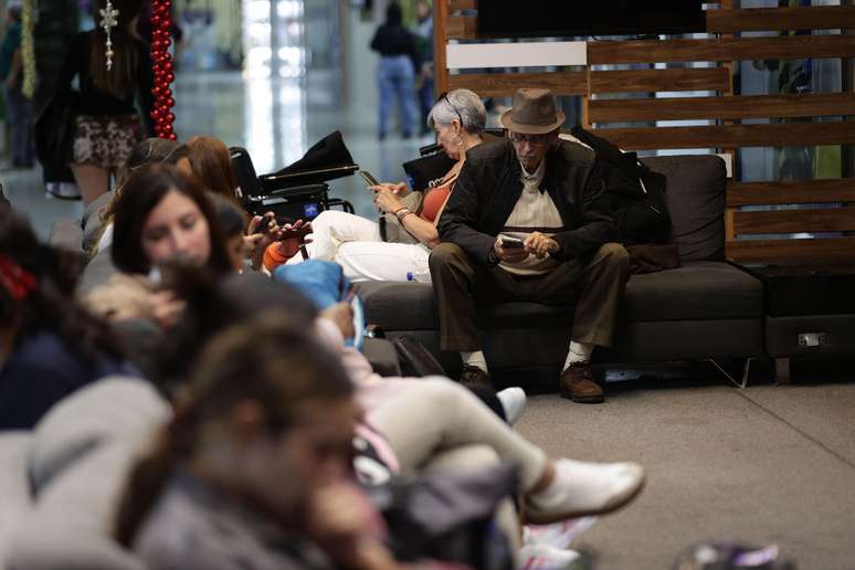 The International Air Transport Association (IATA) estimates that around 15,000 people are affected weekly by tensions between Venezuela and the USA.