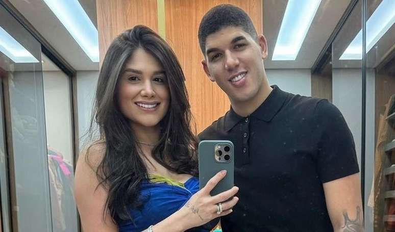 Ingra Soares anuncia fim do casamento com o cantor Zé Vaqueiro após 6 anos: 'Dói, porque vivemos uma história linda'.