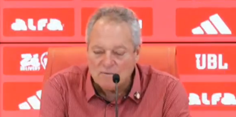 Abel Braga at the press conference on Inter's arrival