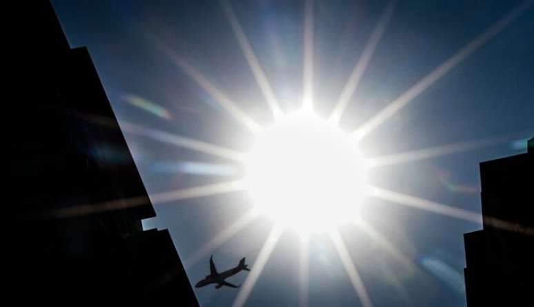 Registro de dia quente na cidade de São Paulo.
