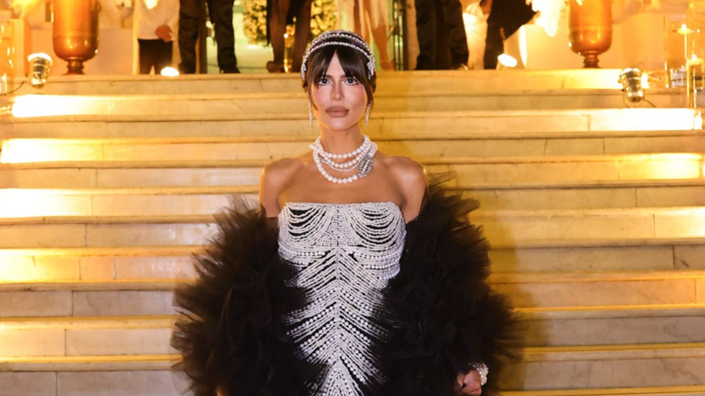 2025 ஆம் ஆண்டில் சிறந்த ஆடை அணிவதற்காக ஆண்டோனியா போட்டியிடுகிறது 