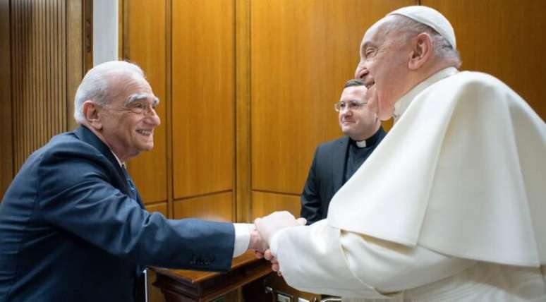 O Papa Francisco se reuniu com o cineasta americano Martin Scorsese durante uma audiência em janeiro de 2024 na Cidade do Vaticano