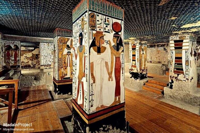 Beleza de Nefertari revive em Museu Egípcio graças a italianos