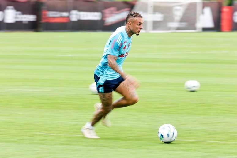 Cebolinha não foi titular nesta temporada pelo Flamengo –