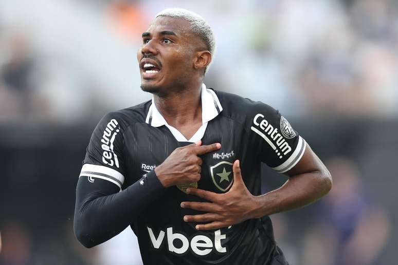 Cuiabano marcou no empate do Botafogo com o Corinthians –