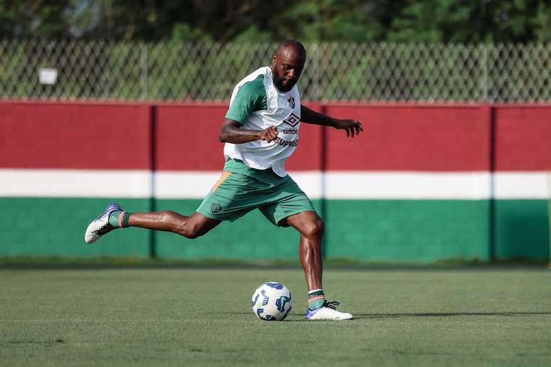 Manoel em treino no Fluminense &ndash;