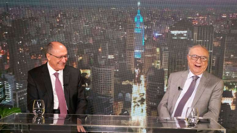 José Roberto Maluf estreia como apresentador e recebe Geraldo Alckmin