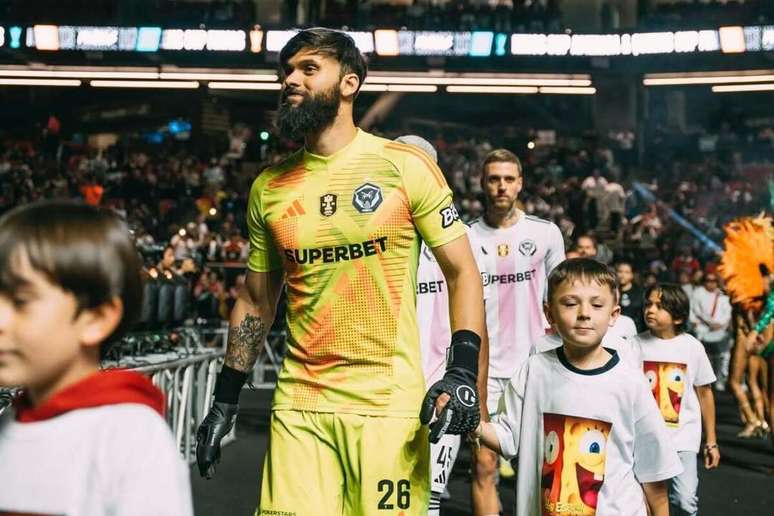 Titular nas finais da Furia, Vitor Barba detalha os bastidores das conquistas –