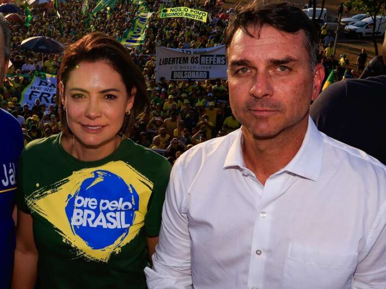 Former First Lady Michelle Bolsonaro and Senator Flavio Bolsonaro during Bolsonaro's demonstration on the Esplanada
