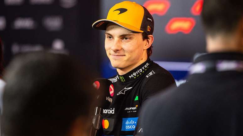 Oscar Piastri fala sobre regra papaia da McLaren e afasta polêmica