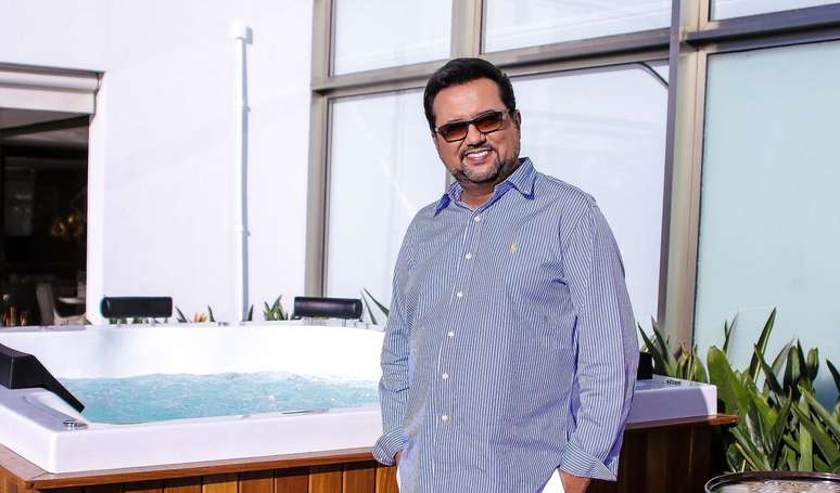 Por que Geraldo Luís deixou o 'Aqui Agora' e o SBT após 4 meses? Saída inesperada indica nova mudança na programação.